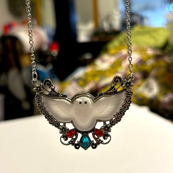 OWL Spirit of Wisdom Open Wing Silver Tone Statement Pendant & Necklace NEW - Picture 5 of 15